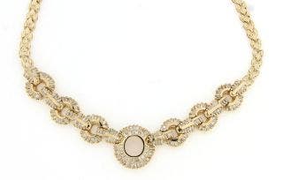 PRE OWNED 14 KARAT YELLOW GOLD BAGUETTE AND ROUND DIAMOND NECKLACE